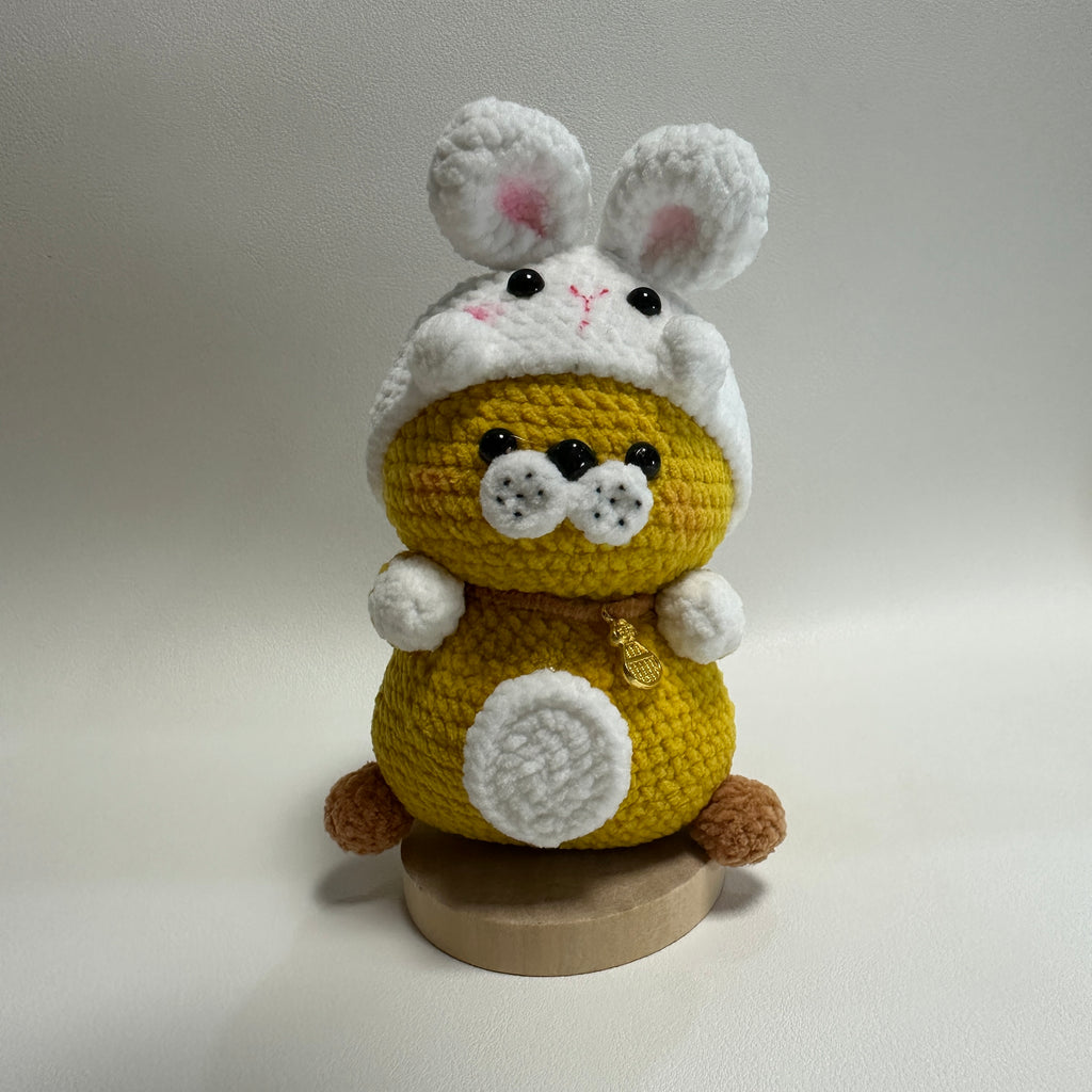 Handmade Crochet Hamster Plush – Bunny Hoodie & Gold Charm | 12cm Amigurumi