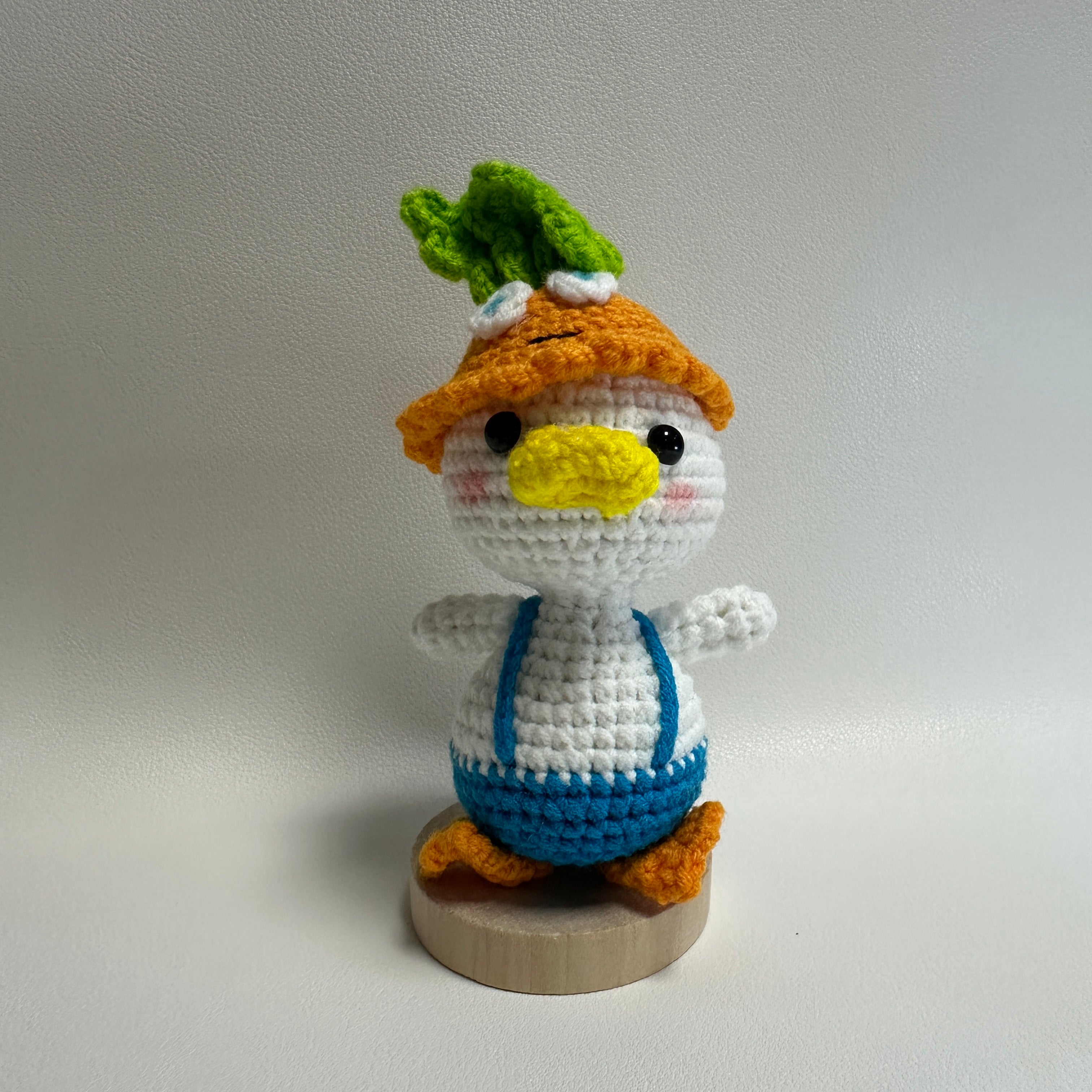 Handmade Crochet Duck Plush – Carrot Hat & Blue Overalls | 12cm×5cm Amigurumi