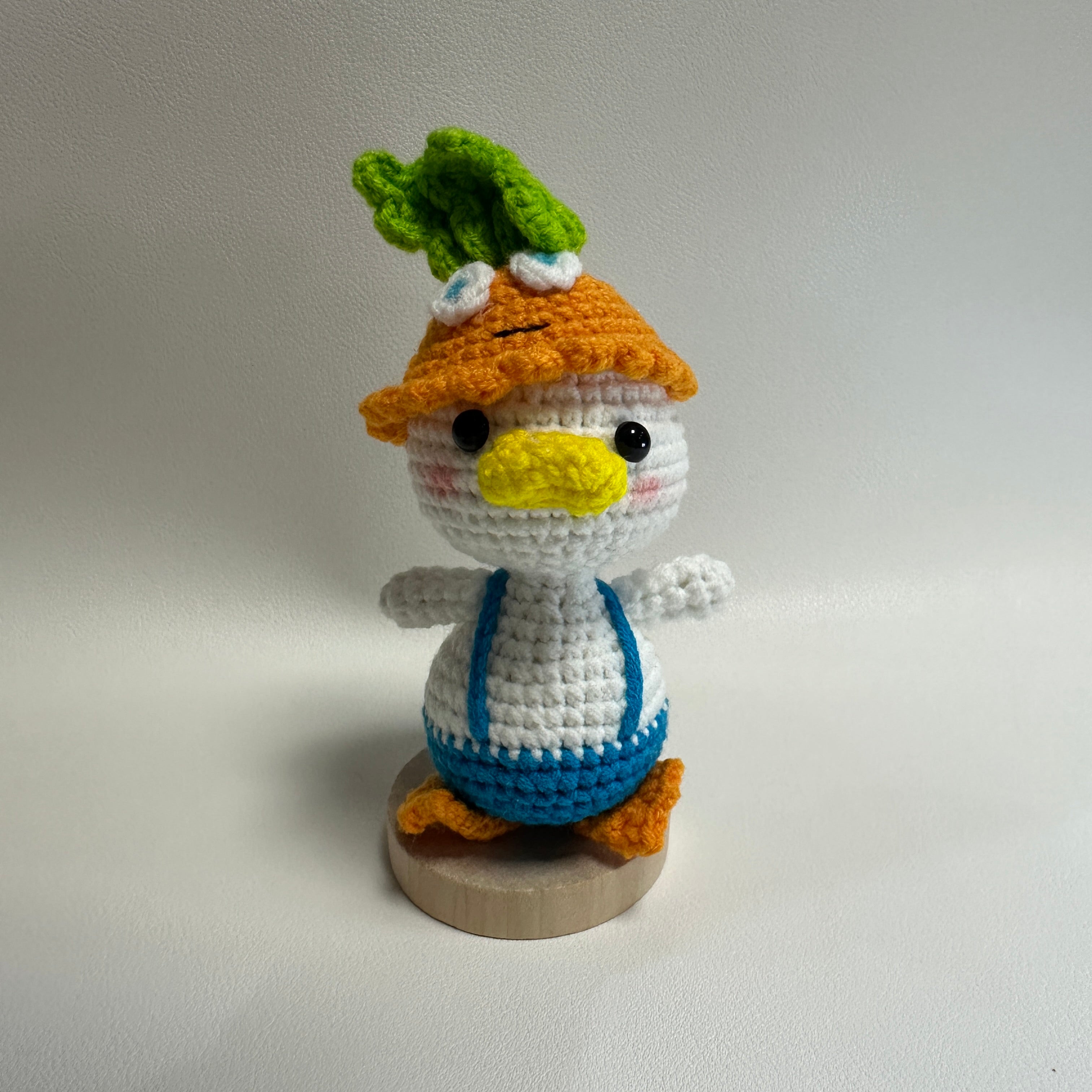 Handmade Crochet Duck Plush – Carrot Hat & Blue Overalls | 12cm×5cm Amigurumi