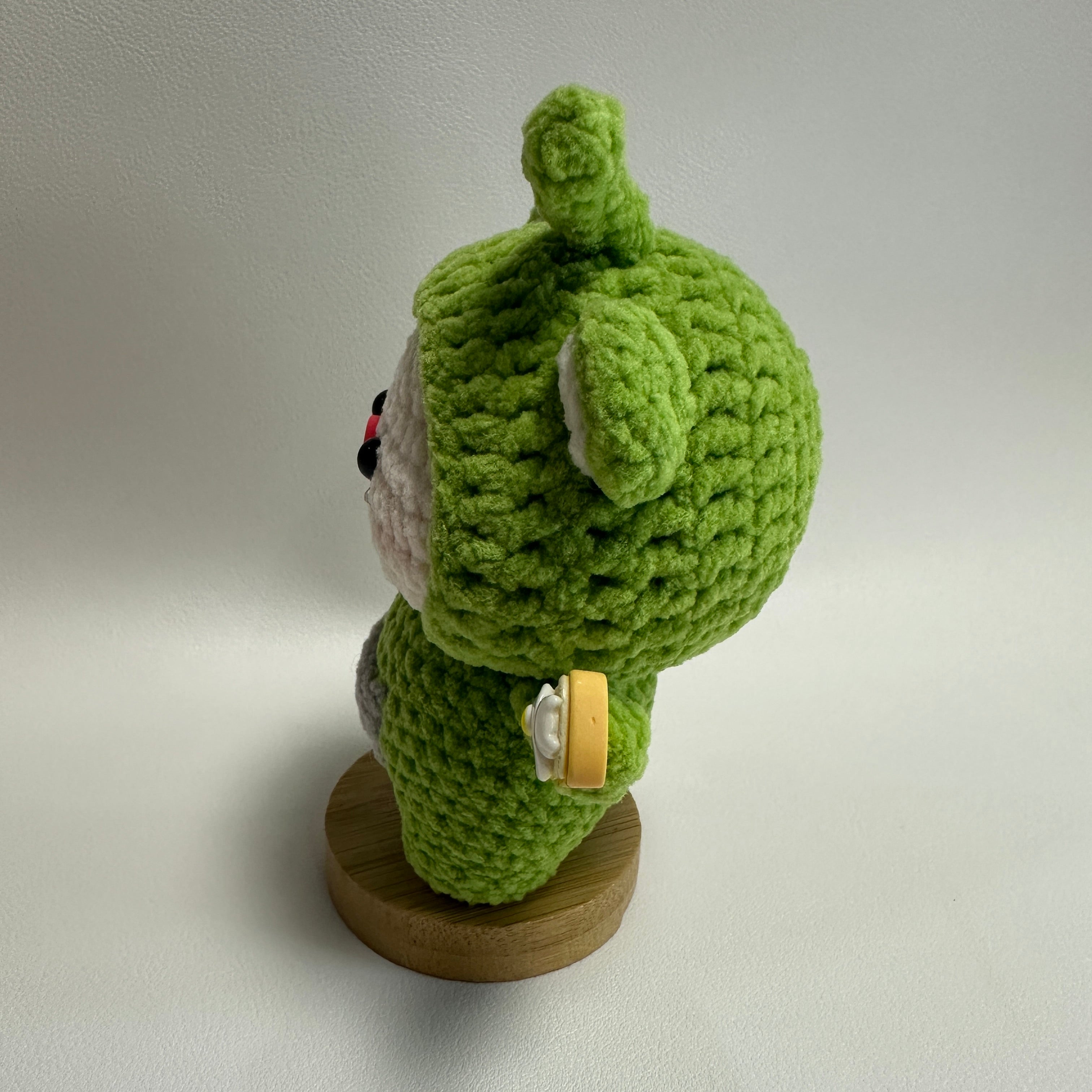 Handmade Crochet Bear Plush – Green Frog Hoodie Doll | 12cm Amigurumi