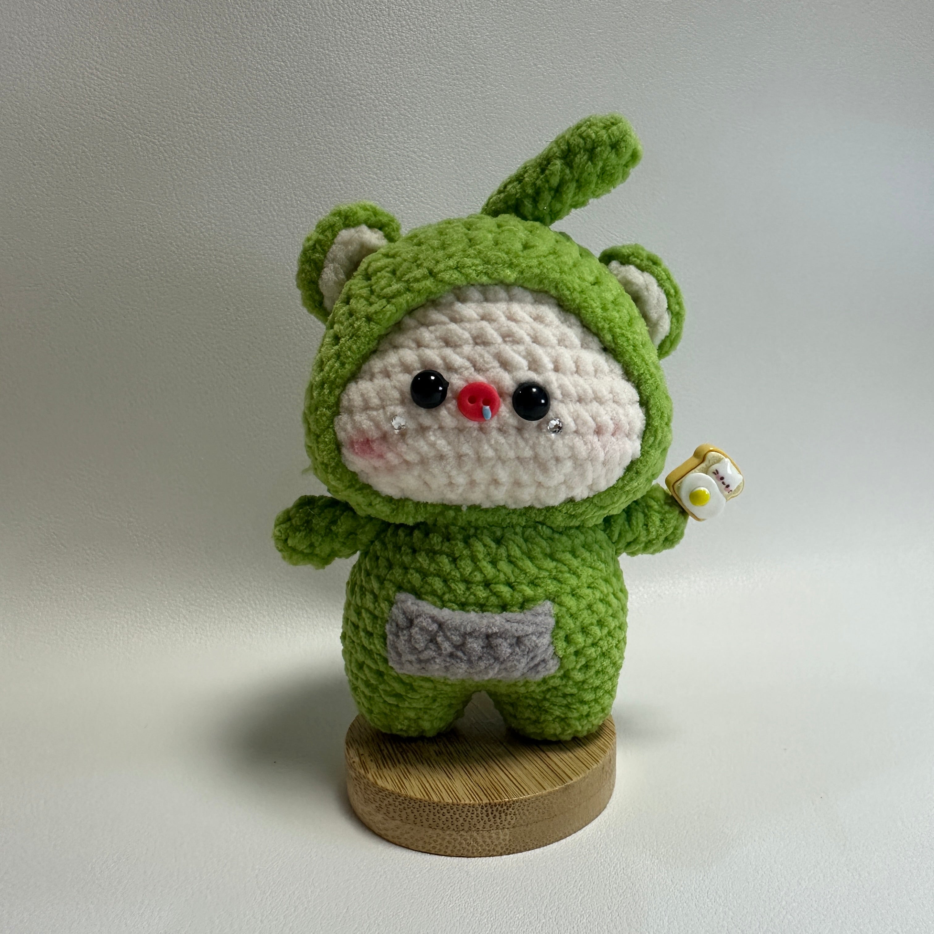 Handmade Crochet Bear Plush – Green Frog Hoodie Doll | 12cm Amigurumi