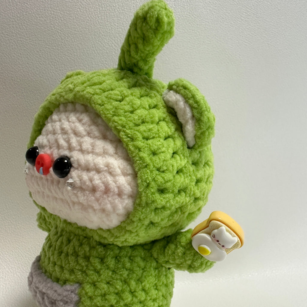 Handmade Crochet Bear Plush – Green Frog Hoodie Doll | 12cm Amigurumi