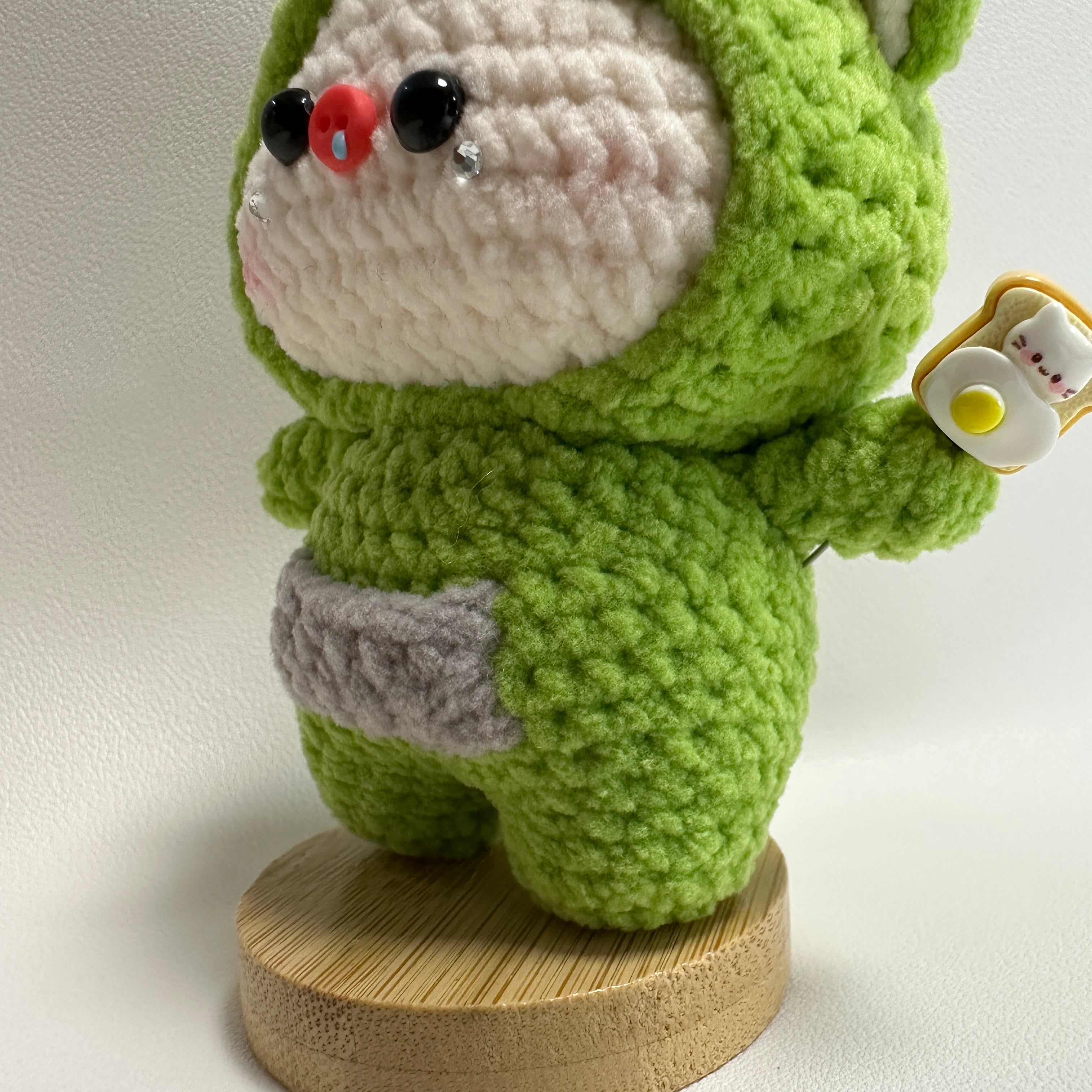 Handmade Crochet Bear Plush – Green Frog Hoodie Doll | 12cm Amigurumi