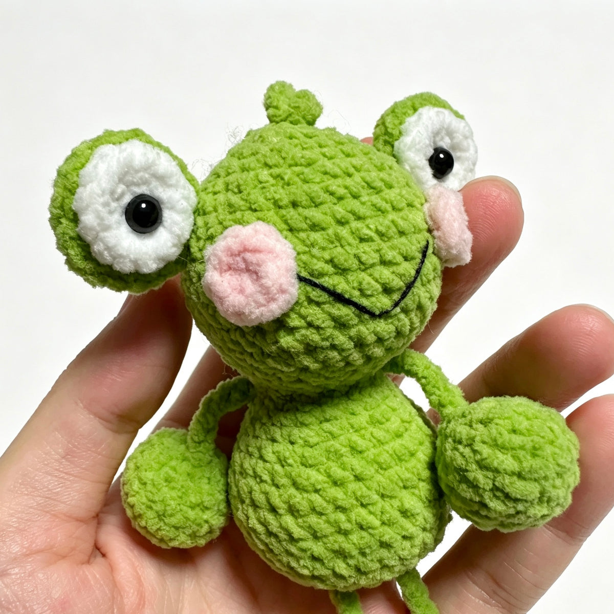 Dangling Legs Green Frog Charm — Star Clip Chenille Keychain 🐸⭐