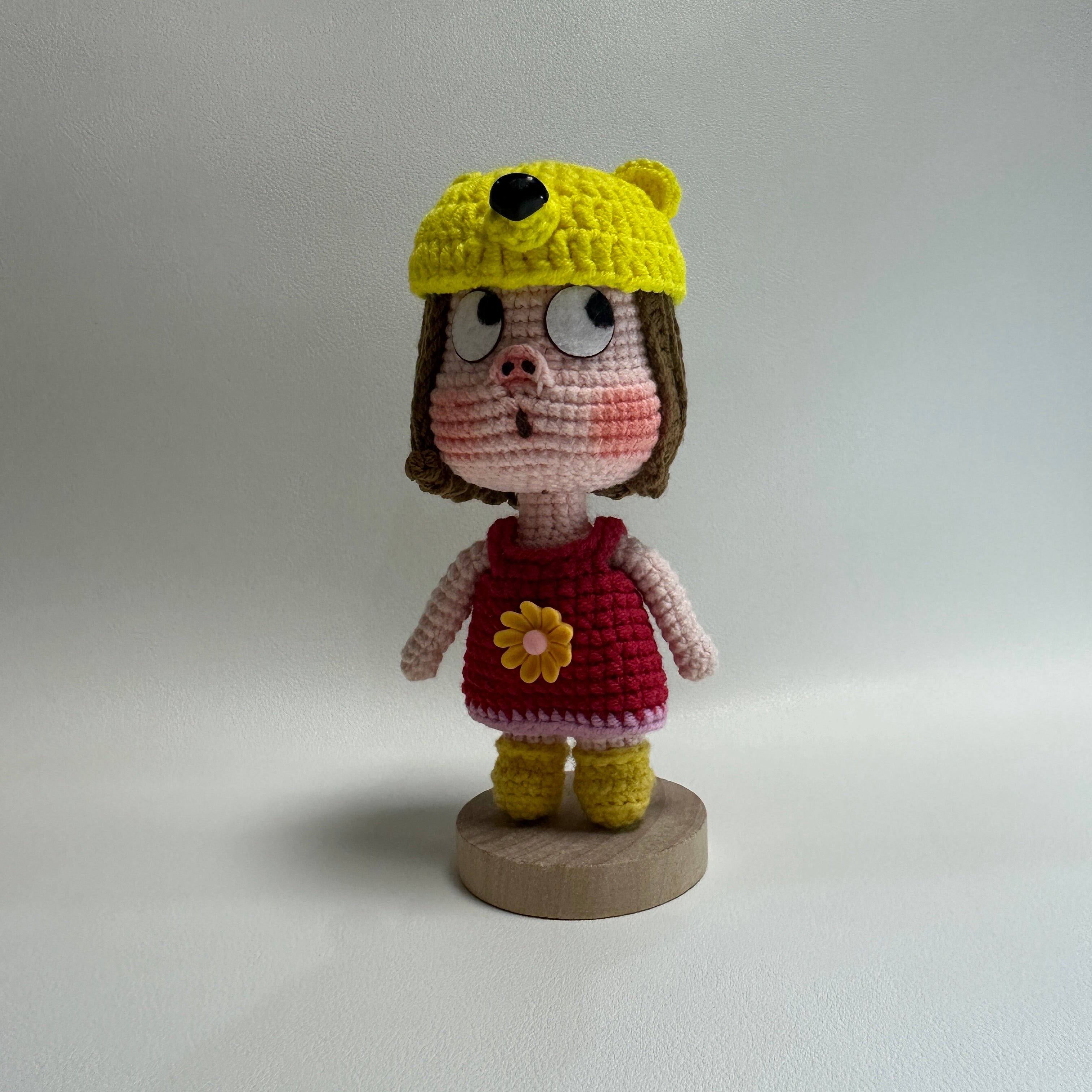 Handmade Crochet Pig Girl Doll – Removable Yellow Fish Hat | 12cm Amigurumi