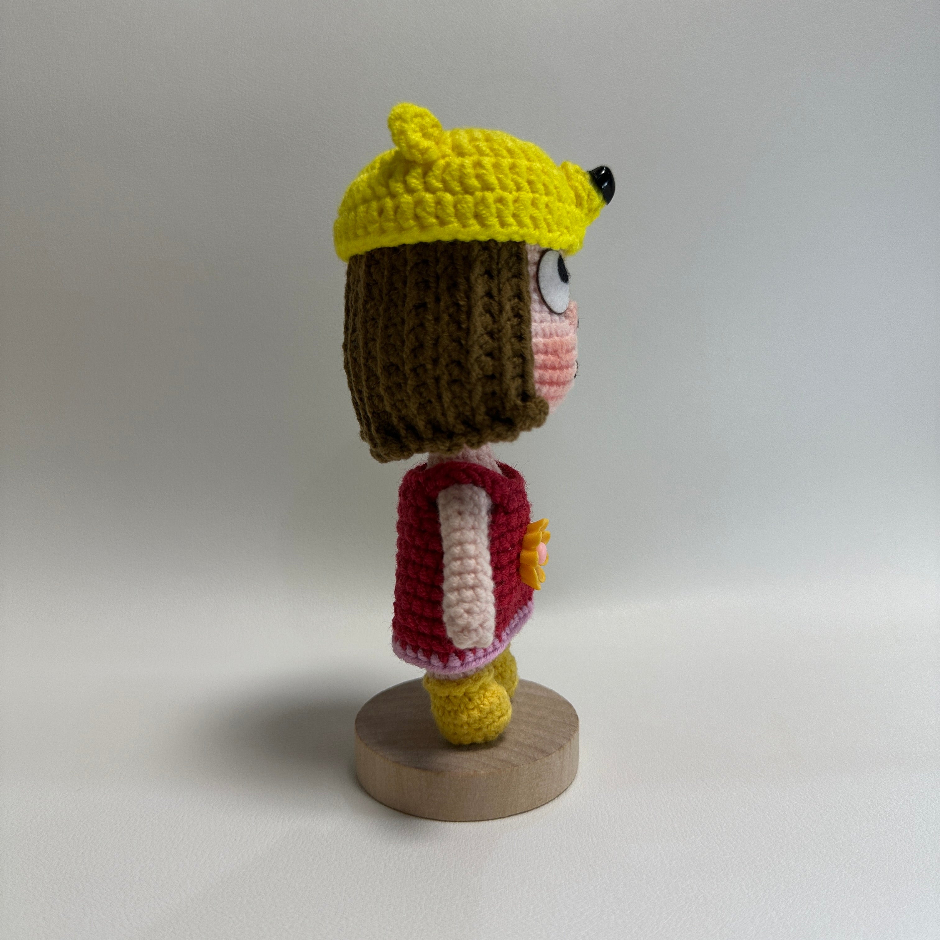 Handmade Crochet Pig Girl Doll – Removable Yellow Fish Hat | 12cm Amigurumi