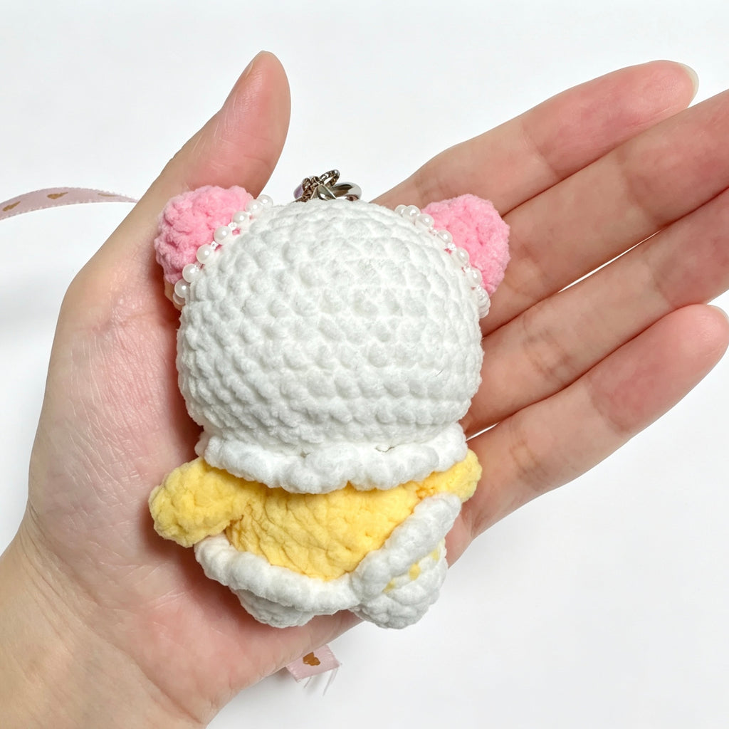Sunny Yellow Kitty Charm — Pearly Beaded Kuromi Strap 🐱💛