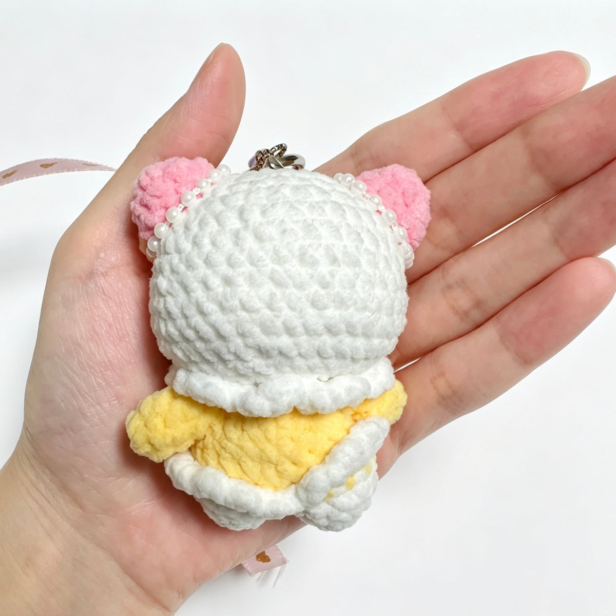 Sunny Yellow Kitty Charm — Pearly Beaded Kuromi Strap 🐱💛