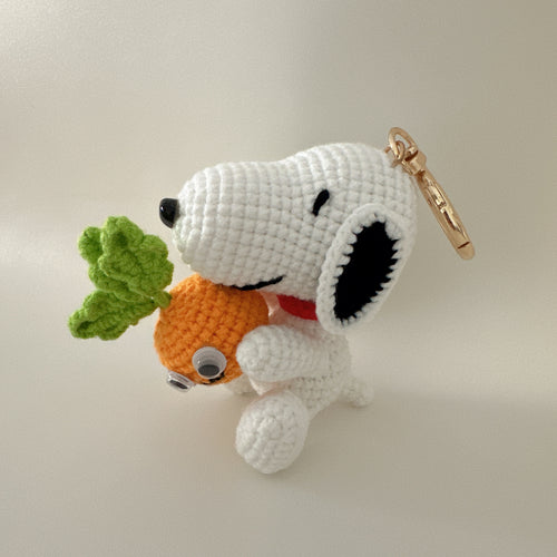 Carrot Pup — He Really Loves His Carrot 🥕🐶