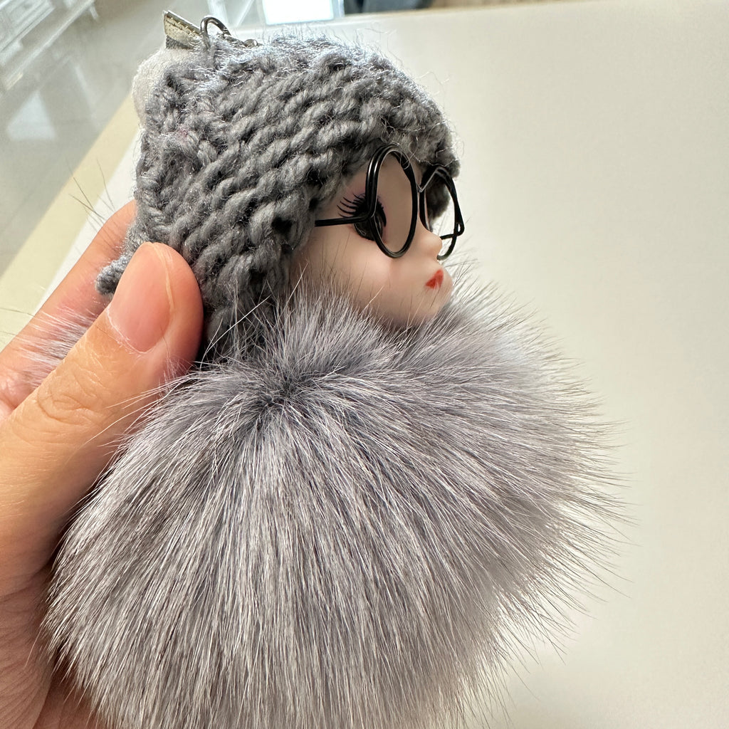 Glasses Beanie Girl — Cozy Vibes & Quiet Confidence 👓🩶