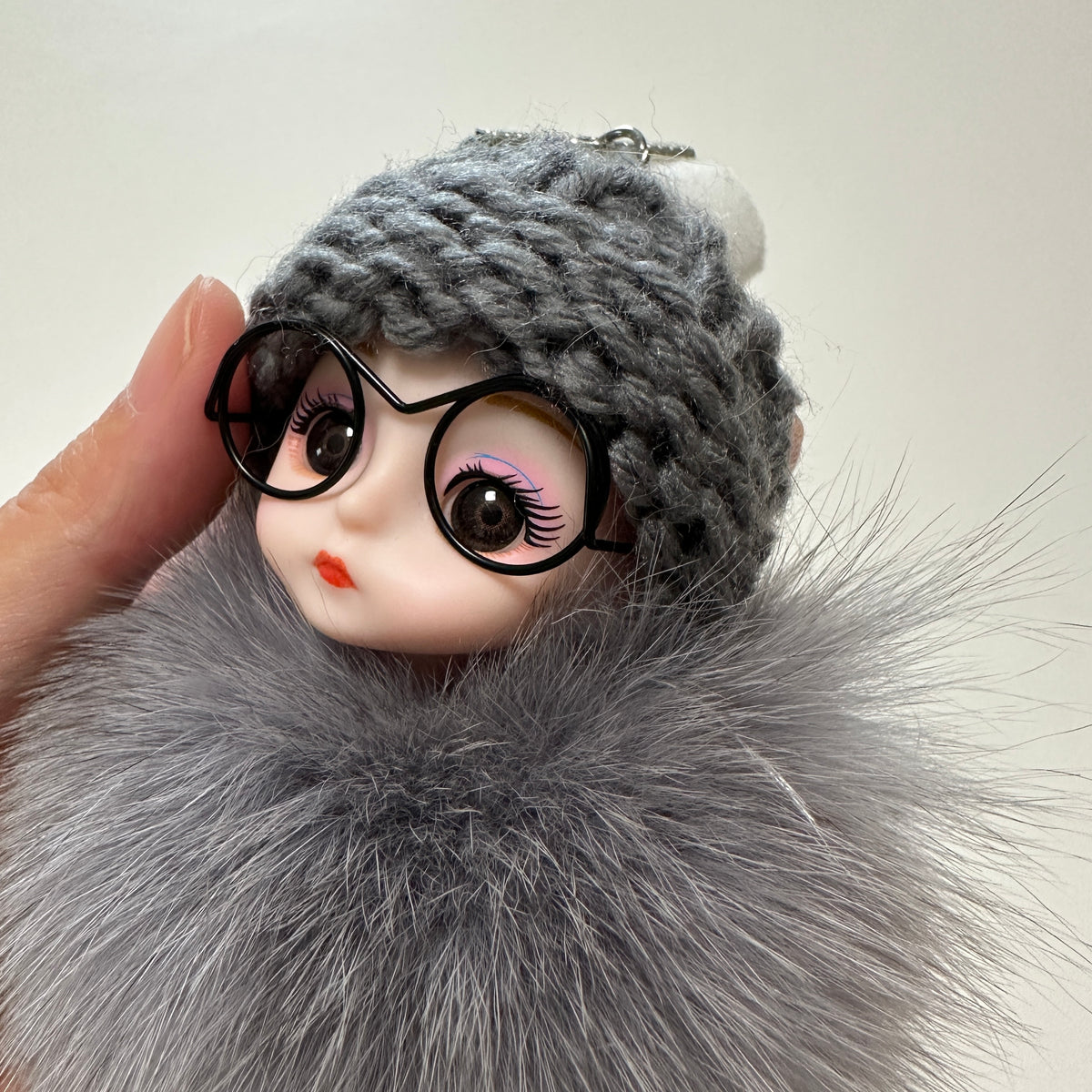 Glasses Beanie Girl — Cozy Vibes & Quiet Confidence 👓🩶
